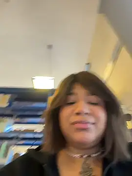 Snapshot of IamSashaLuv chatting on 11.28.25 IamSashaLuv online show from 11.28.25