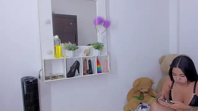 Emma lean online show from 10.09.25