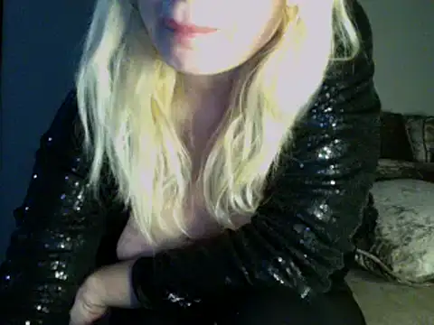 Lisavontease online show from 02.02.25