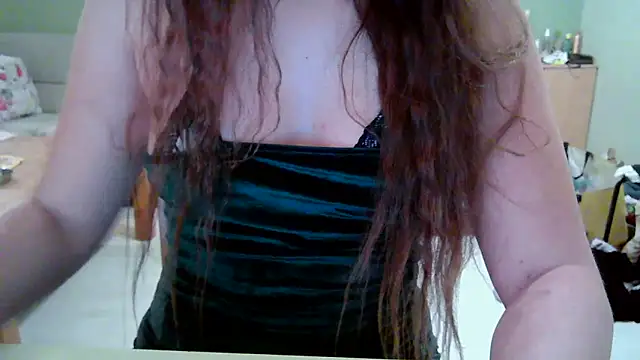 Snapshot of Misty_x chatting on 11.25.25 Misty x online show from 11.25.25