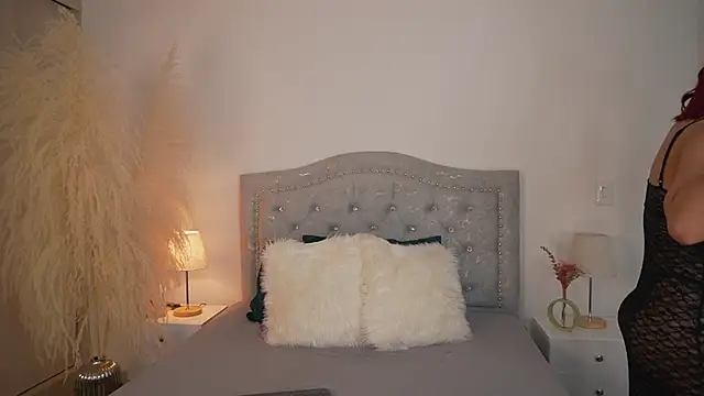 Snapshot of LaraBaker chatting on 10.03.25 LaraBaker online show from 10.03.25