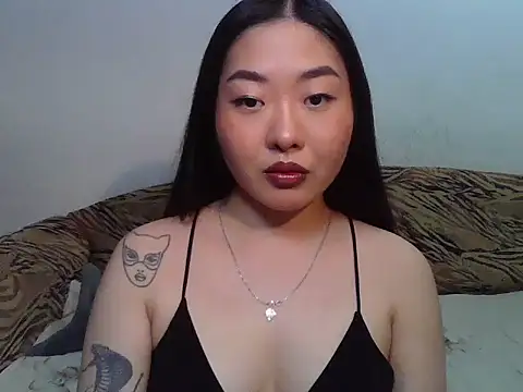 Snapshot of Aleksa_Blackdream chatting on 05.12.26 Aleksa Blackdream online show from 05.12.26