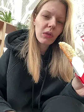 MaryHiggins online show from 02.06.26