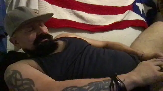 Snapshot of madmaxmiami chatting on 06.17.26 madmaxmiami online show from 06.17.26