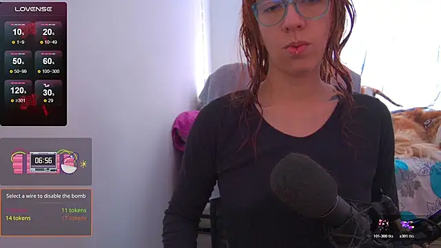 Snapshot of thecherry_Paulette chatting on 05.20.26 thecherry Paulette online show from 05.20.26