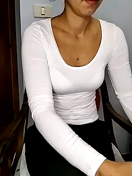 megan2021 online show from 09.11.25