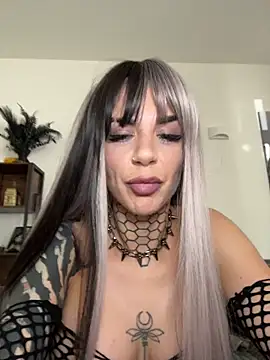 LexiCoco online show from 04.22.26