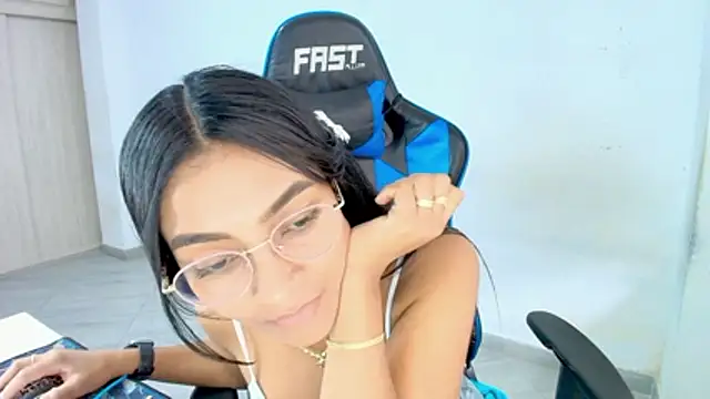 sophiax-x online show from 02.22.26