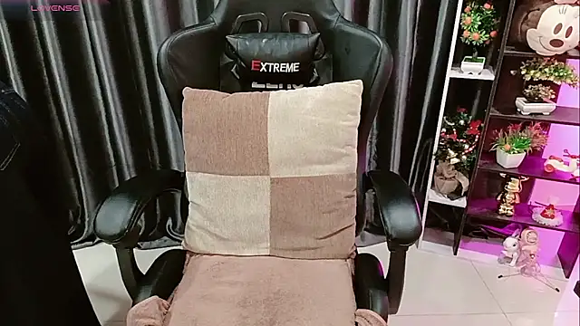 Yuki-yio online show from 03.03.26