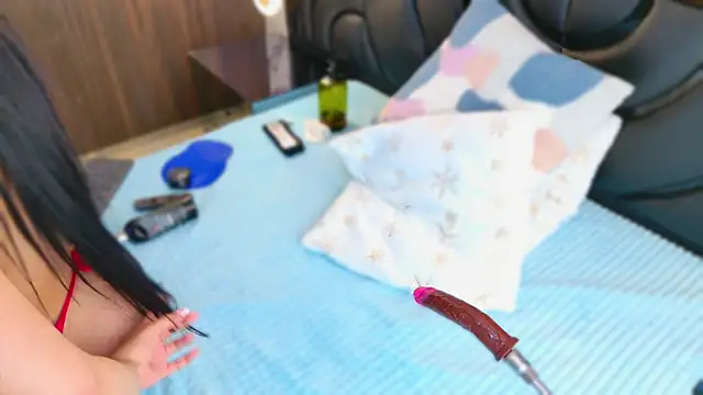 Snapshot of sarahgrey18 chatting on 03.10.25 sarahgrey18 online show from 03.10.25