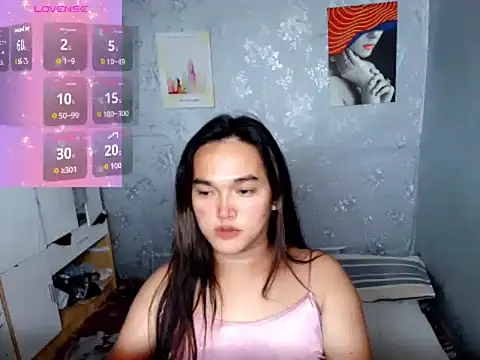 MoaningKylie online show from 10.17.25