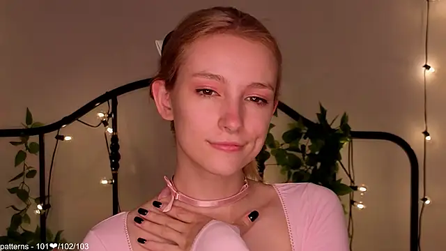 berrry girl online show from 05.15.26