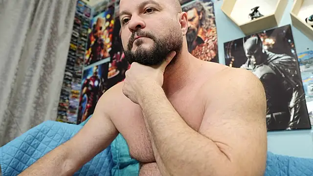 Muscle Bear online show from 10.06.25