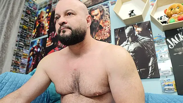 Muscle Bear online show from 10.10.25