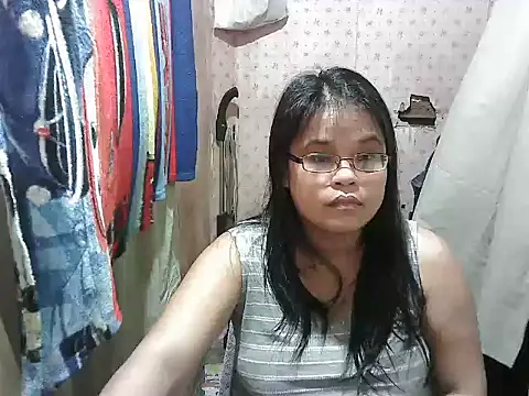 abiemayhottiey online show from 10.26.25