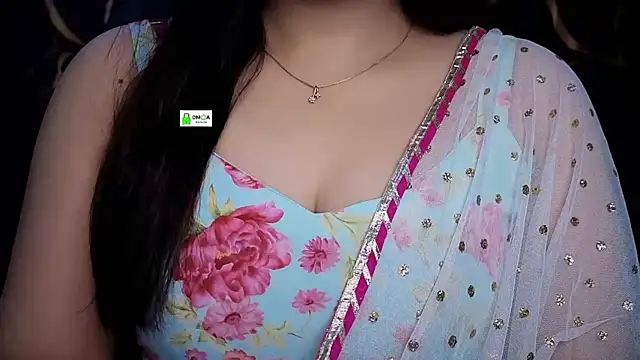 Snapshot of Sizzling__ZAARA chatting on 05.28.26 Sizzling ZAARA online show from 05.28.26