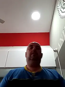 Snapshot of Hot-pico76 chatting on 04.01.26 Hot-pico76 online show from 04.01.26