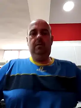 Snapshot of Hot-pico76 chatting on 04.13.26 Hot-pico76 online show from 04.13.26