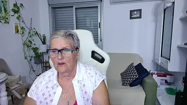 Selenna57 online show from 05.26.26