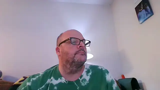 Snapshot of Ursulet_US chatting on 10.23.25 Ursulet US online show from 10.23.25