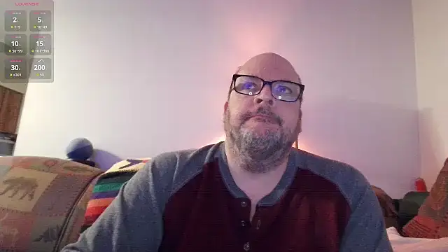 Snapshot of Ursulet_US chatting on 11.15.25 Ursulet US online show from 11.15.25