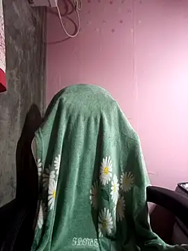 Cutie body11 online show from 10.31.25