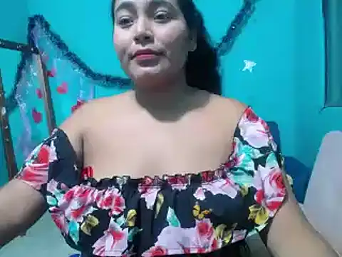 sirena 15 online show from 12.23.24