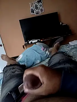 Snapshot of bebe082112 chatting on 12.23.24 bebe082112 online show from 12.23.24