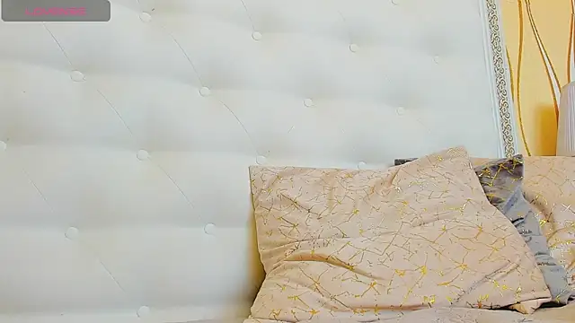 karissia online show from 03.03.25