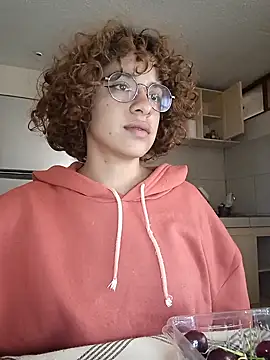 EmmaMelissa0521 online show from 12.31.24