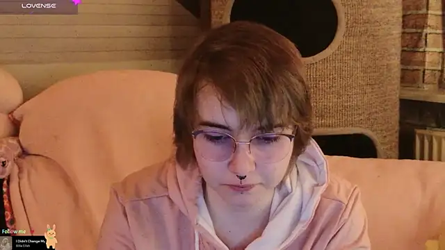 GamerGirl Eve online show from 11.26.25