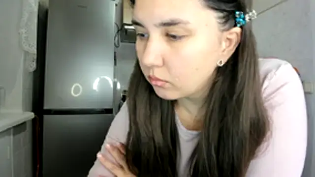 MiaMarrone online show from 01.05.26