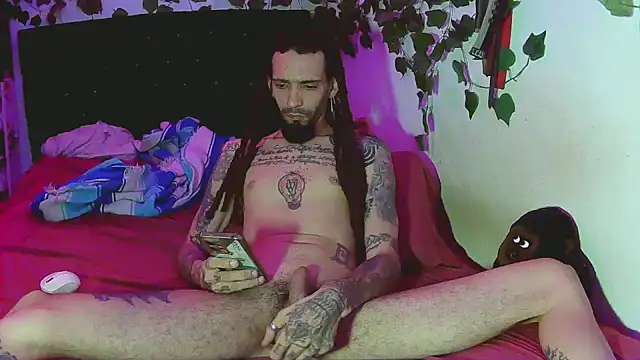 Snapshot of caribbeanlover1 chatting on 12.22.24 caribbeanlover1 online show from 12.22.24