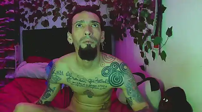 Snapshot of caribbeanlover1 chatting on 12.25.24 caribbeanlover1 online show from 12.25.24