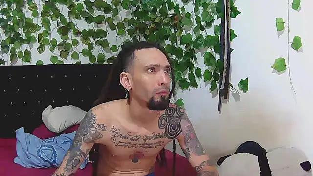 Snapshot of caribbeanlover1 chatting on 03.14.25 caribbeanlover1 online show from 03.14.25