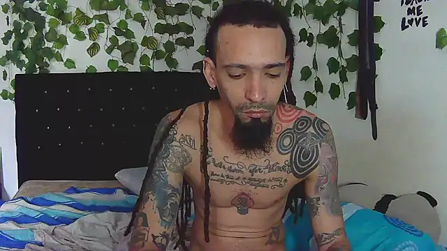 Snapshot of caribbeanlover1 chatting on 10.04.25 caribbeanlover1 online show from 10.04.25