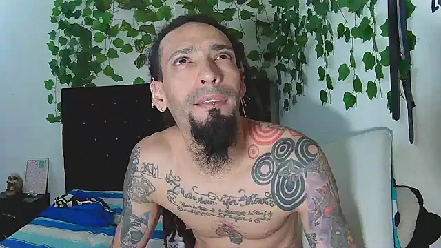 Snapshot of caribbeanlover1 chatting on 10.07.25 caribbeanlover1 online show from 10.07.25