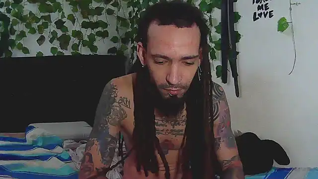 Snapshot of caribbeanlover1 chatting on 10.16.25 caribbeanlover1 online show from 10.16.25