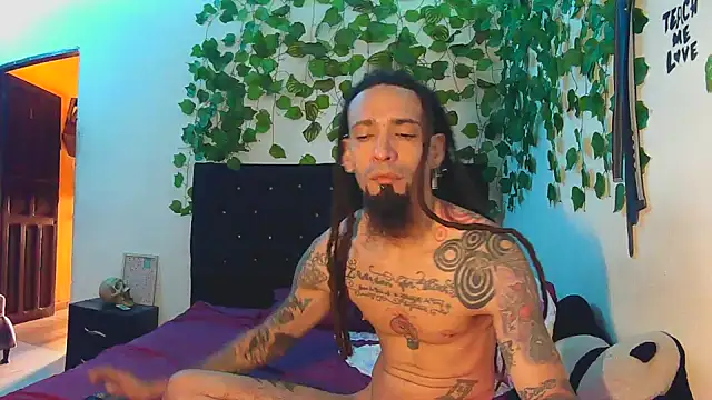 Snapshot of caribbeanlover1 chatting on 11.14.25 caribbeanlover1 online show from 11.14.25