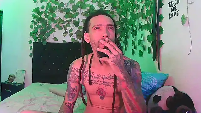 Snapshot of caribbeanlover1 chatting on 01.09.26 caribbeanlover1 online show from 01.09.26