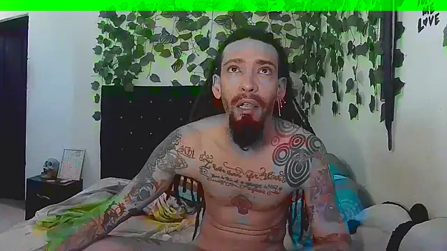 Snapshot of caribbeanlover1 chatting on 01.11.26 caribbeanlover1 online show from 01.11.26