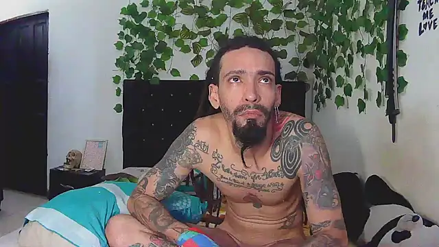 Snapshot of caribbeanlover1 chatting on 01.12.26 caribbeanlover1 online show from 01.12.26