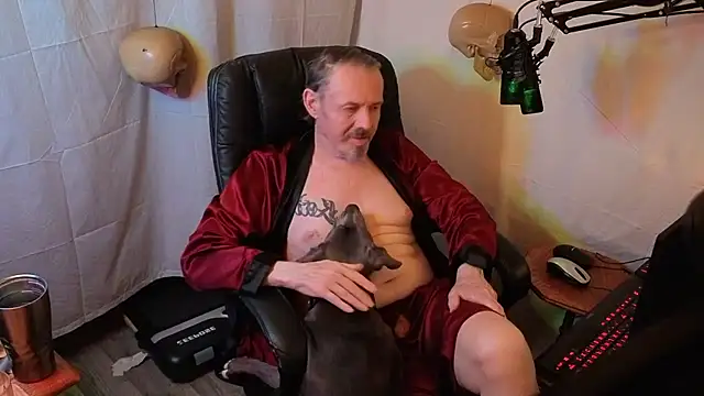 Snapshot of Richy__Rich_ chatting on 11.08.25 Richy Rich online show from 11.08.25