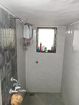 Snapshot of SimplyKarthik09 chatting on 11.03.25 SimplyKarthik09 online show from 11.03.25