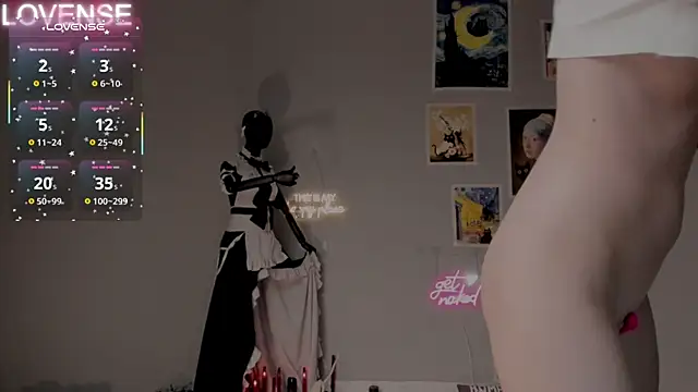 Careful i bite online show from 10.09.25