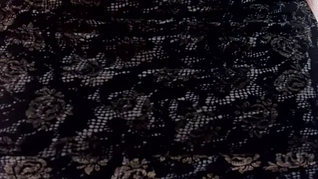 Estefani 32 online show from 10.13.25