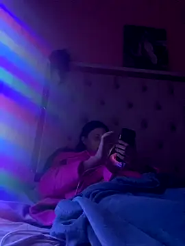 Flossy Vettie online show from 11.14.25