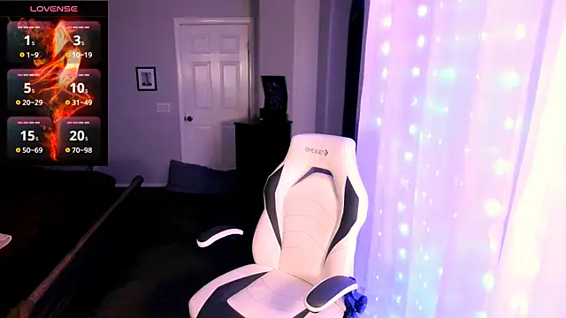 britteebee online show from 10.06.25