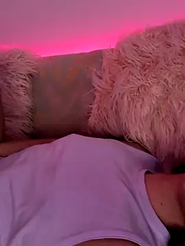 Snapshot of SamyJones9 chatting on 10.05.25 SamyJones9 online show from 10.05.25