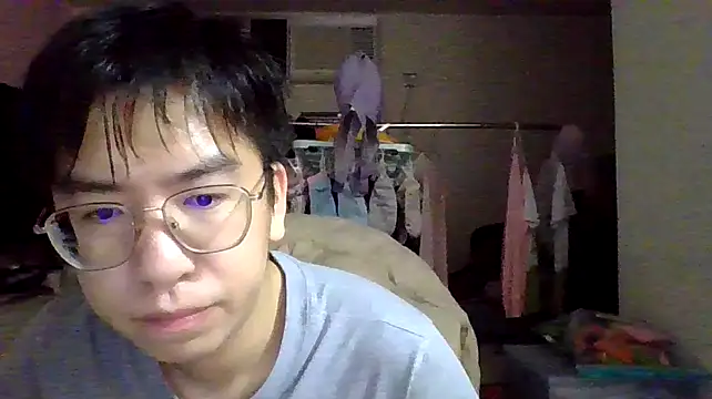 Snapshot of charlie_xdd chatting on 02.24.25 charlie xdd online show from 02.24.25